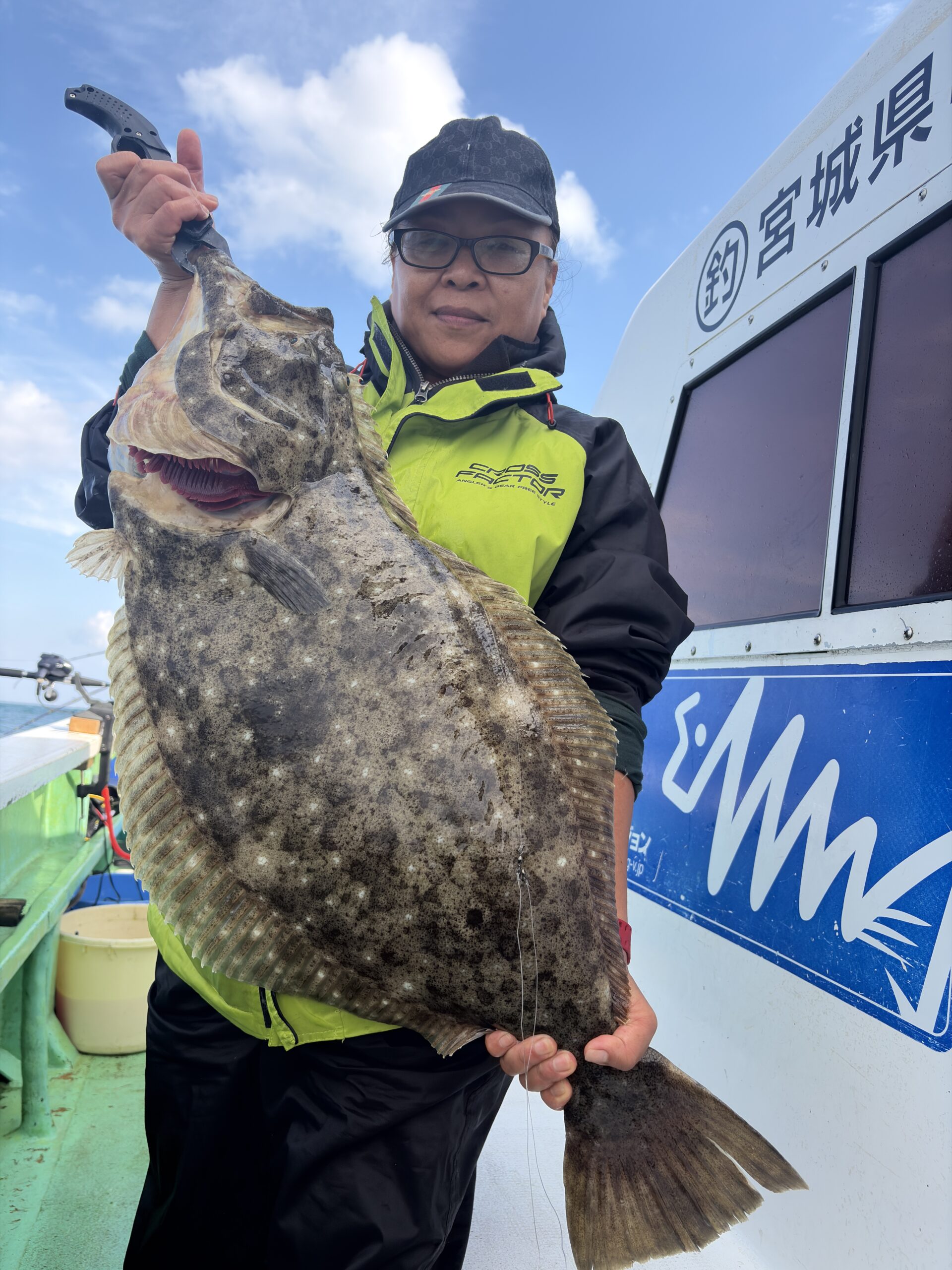 ヒラメ87cm - 釣り船 第一良寿丸